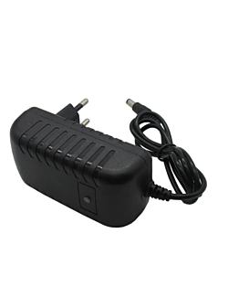 1A Lader for 7,2/7,4V 8,4VDC Li-ion batteripakke plugg 2,1x5,5mm CC/CV, Kabel 90cm 